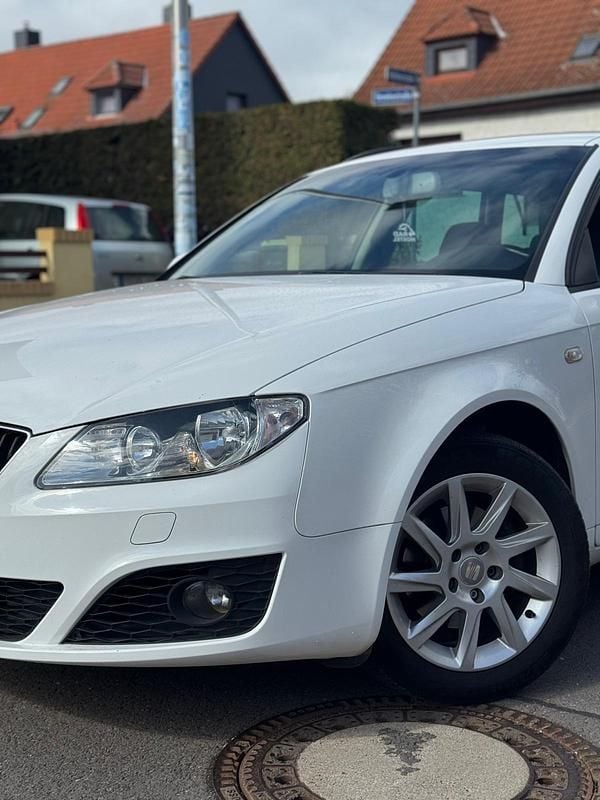 Gebraucht Seat Exeo 140 PS (102 kW) 2009 Weiß Kombi