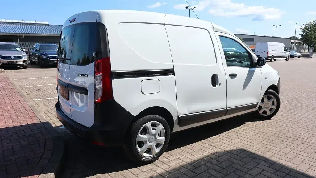 Gebraucht Dacia Dokker Essentiel 75 PS (55 kW) 2019 Weiß Van / Kleinbus