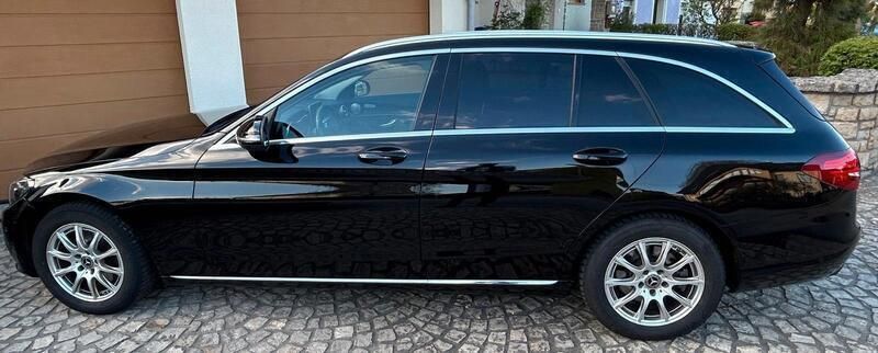 Schwarz Gebraucht 2018 Mercedes C220 Kombi | 17.000 € (Fairer Preis) - Bild 1/4