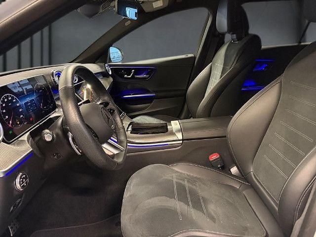 Gebraucht Mercedes C300 AMG 265 PS (194 kW) 2025 Unilack polarweiß Kombi