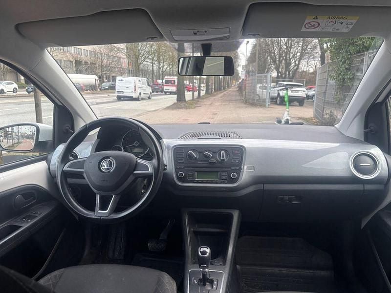 Gebraucht Skoda Citigo Style 75 PS (55 kW) 2016 Weiß Kleinwagen