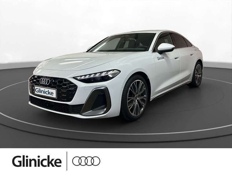 Weiß Gebraucht 2024 Audi A5 Ambiente Coupé | 48.980 € - Bild 1/4