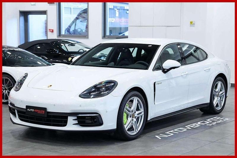 Weiß Gebraucht 2019 Porsche Panamera Limousine | 64.500 € (Superpreis) - Bild 1/4