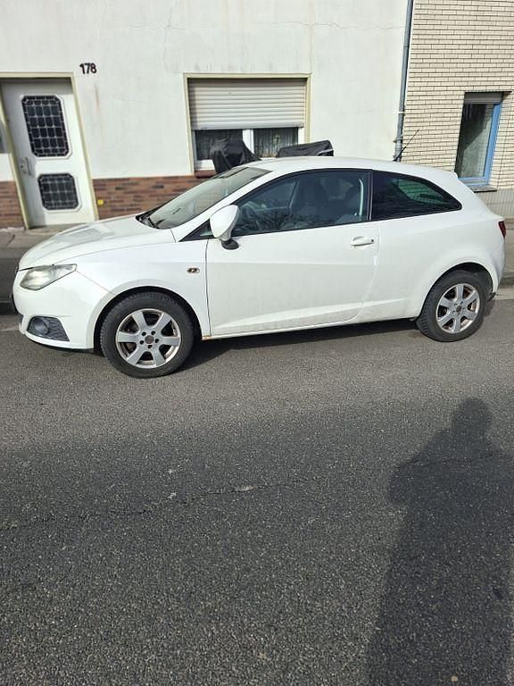 Gebraucht Seat Ibiza 69 PS (50 kW) 2009 Weiß Limousine