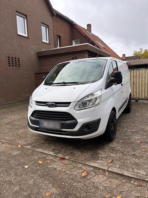 Weiß Gebraucht 2017 Ford Transit Custom Van / Kleinbus | 7.700 € - Bild 1/4