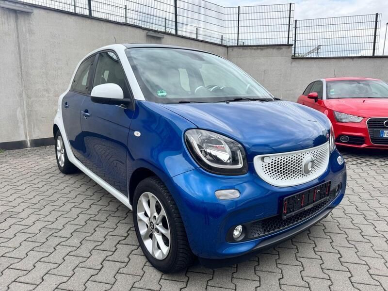 Blau Gebraucht 2015 Smart ForFour Kleinwagen | 6.990 € (Fairer Preis) - Bild 1/4