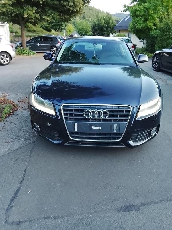 Blau Gebraucht 2008 Audi A5 S-Line Coupé | 7.400 € (Fairer Preis) - Bild 1/4