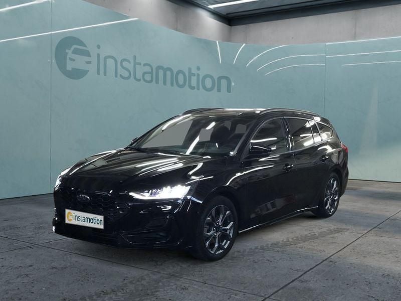 Schwarz Gebraucht 2023 Ford Focus Kombi | 22.399 € (Fairer Preis) - Bild 1/4