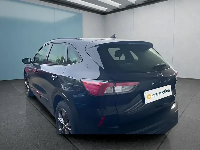 Gebraucht Ford Kuga 224 PS (164 kW) 2023 Schwarz SUV