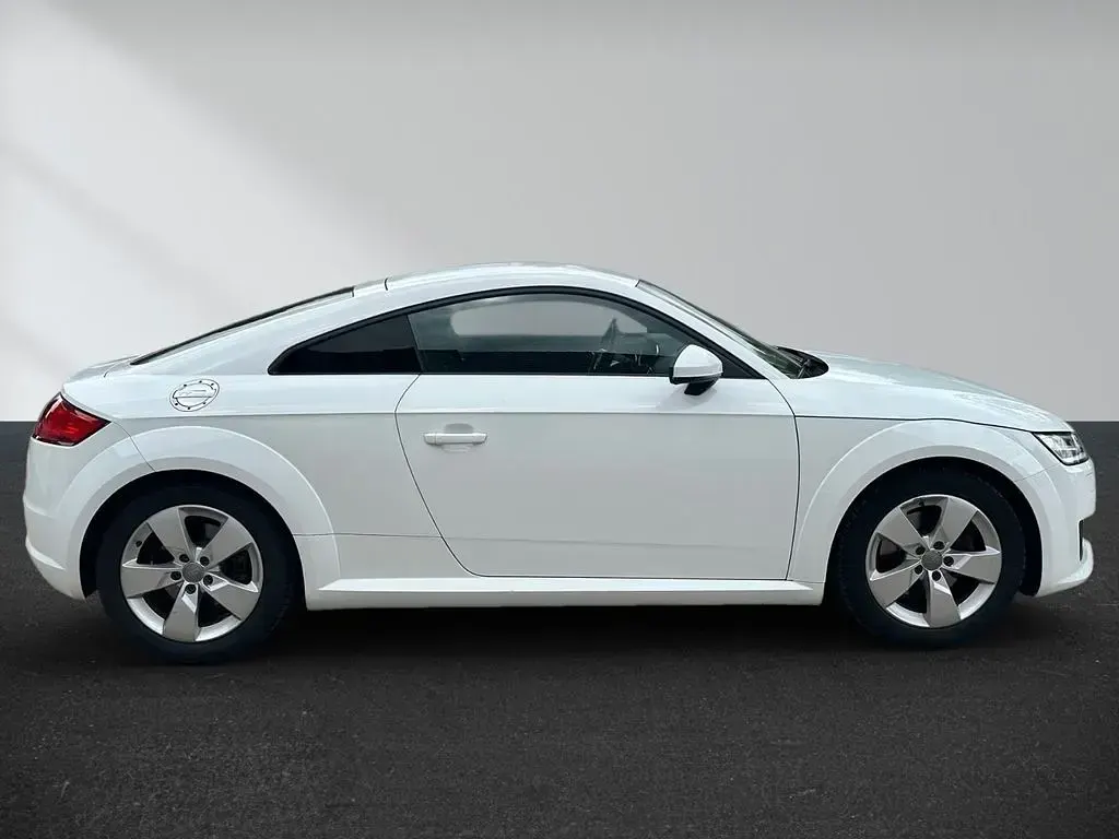 Gebraucht Audi TT Comfort 230 PS (169 kW) 2015 Weiß Coupé