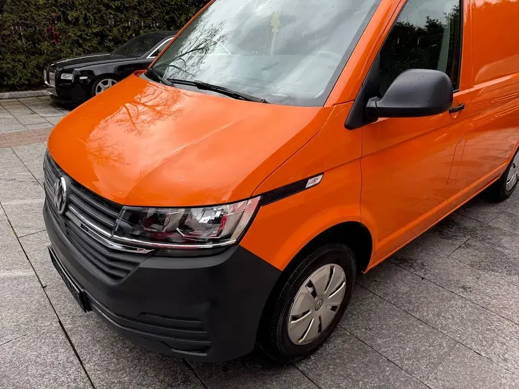 Gebraucht VW T6.1 150 PS (110 kW) 2021 Orange Van