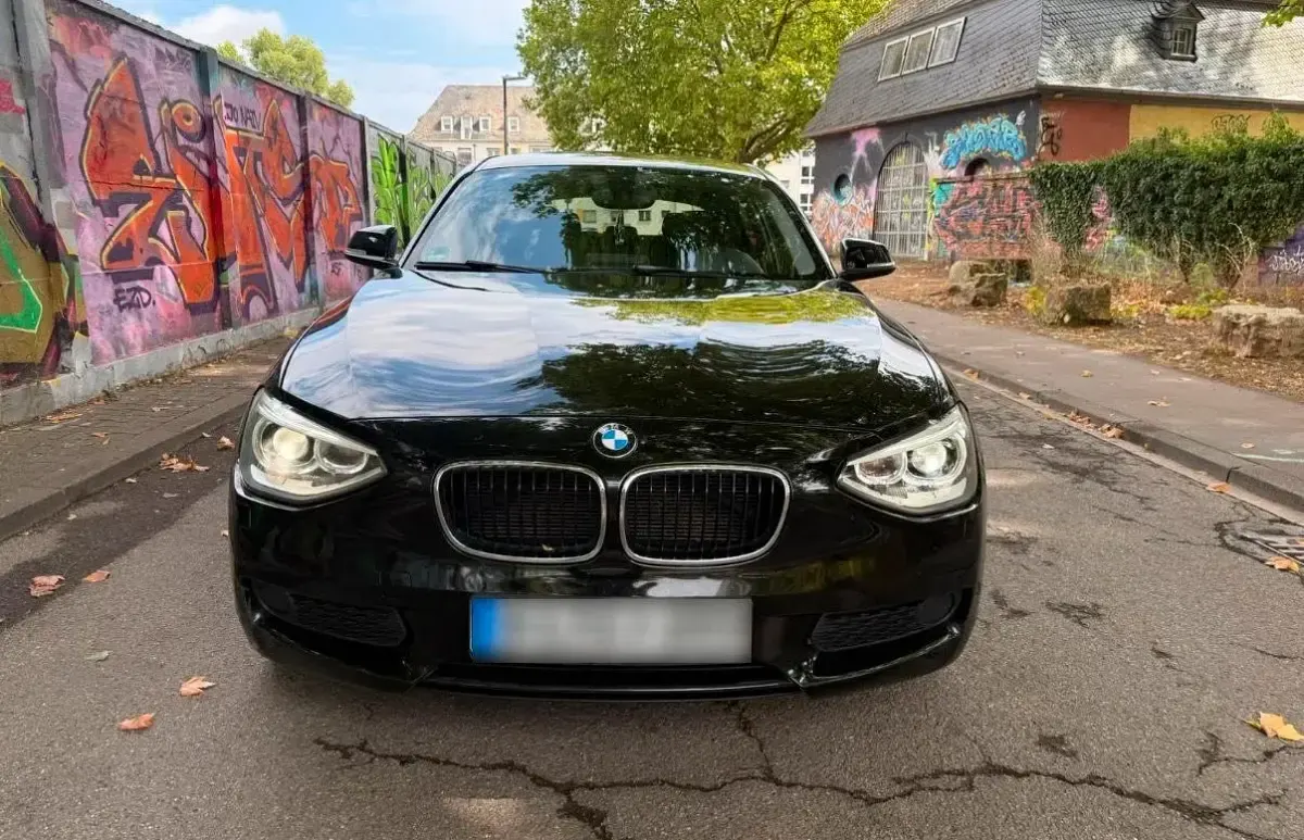 Gebraucht BMW 116 136 PS (100 kW) 2012 Schwarz Kleinwagen