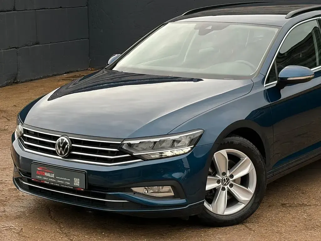 Gebraucht VW Passat 190 PS (139 kW) 2021 Blau Kombi