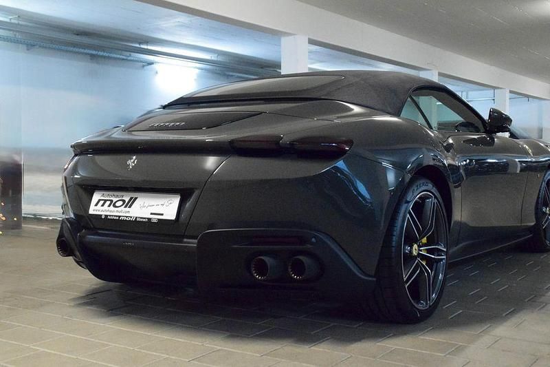 Neu Ferrari Roma 620 PS (456 kW) 2026 Grau Cabrio