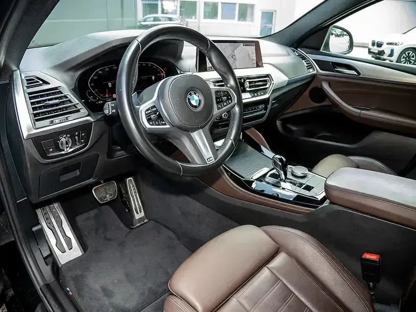 Gebraucht BMW X4 M Sport 184 PS (135 kW) 2022 Schwarz SUV
