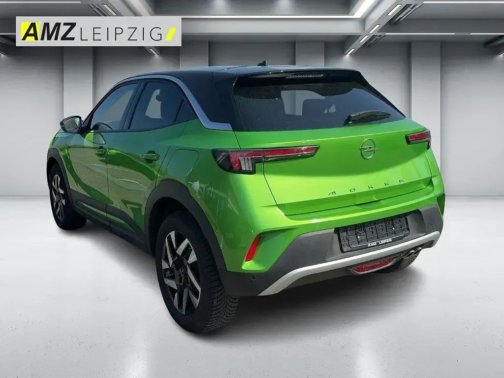 Gebraucht Opel Mokka Elegance 131 PS (96 kW) 2023 Matcha green/ikone gruen SUV