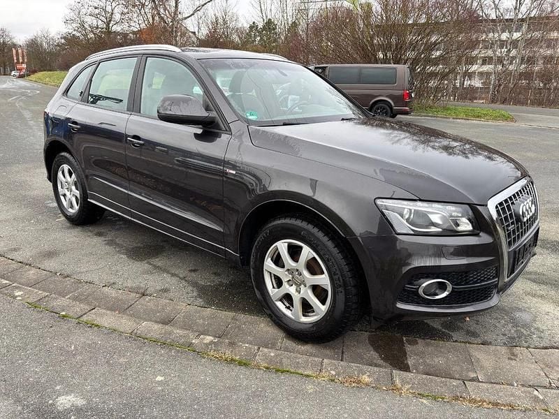 Gebraucht Audi Q5 S-line plus 179 PS (131 kW) 2010 Grau SUV
