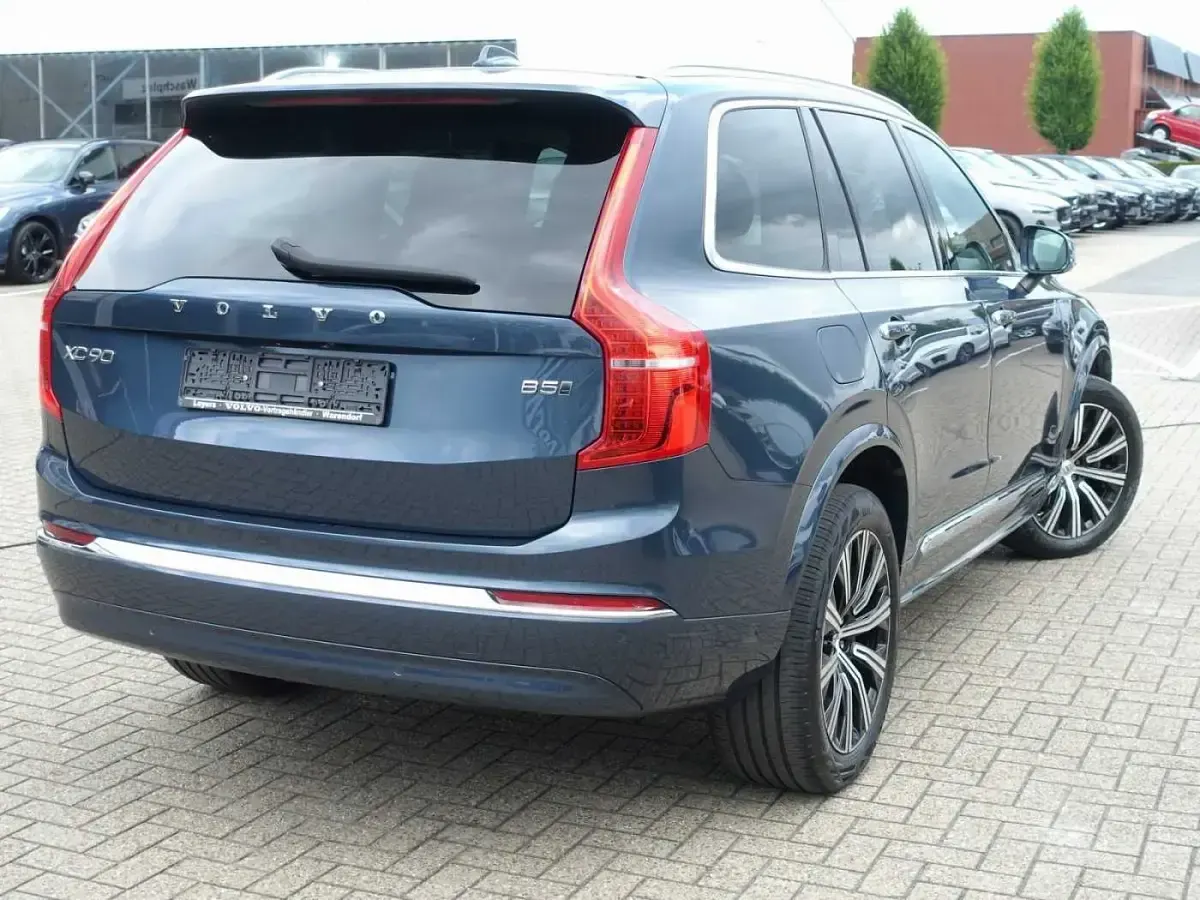 Gebraucht Volvo XC90 173 PS (127 kW) 2022 SUV