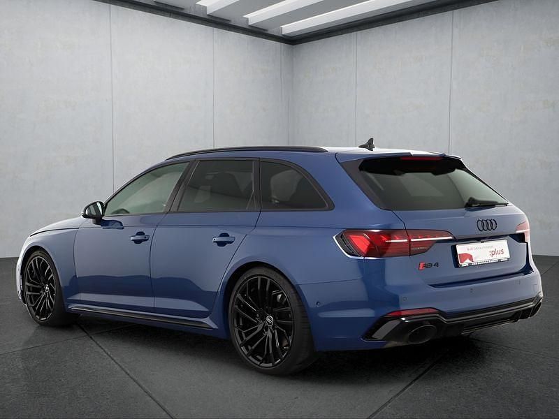 Gebraucht Audi RS4 450 PS (330 kW) 2023 Blau Kombi