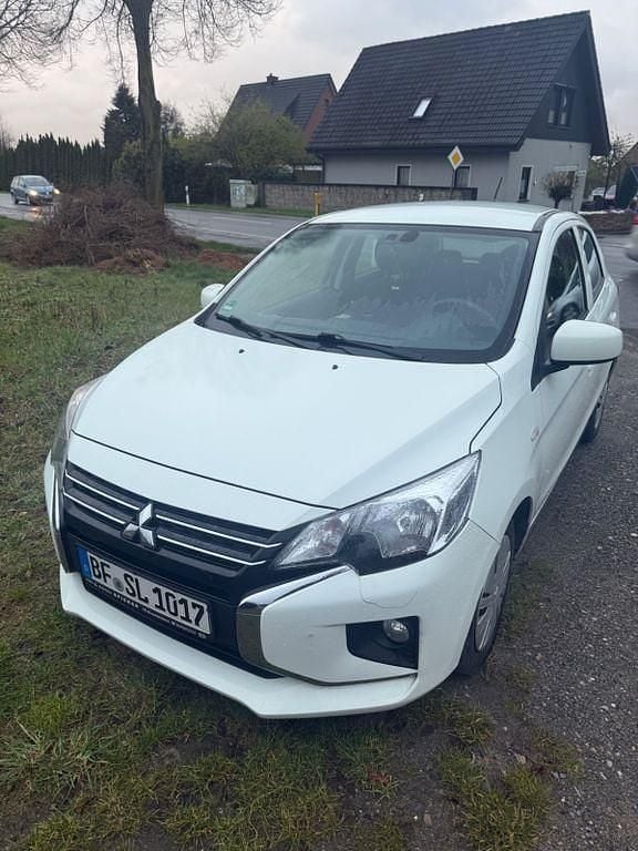 Gebraucht Mitsubishi Space Star Select+ 71 PS (52 kW) 2021 Weiß Kleinwagen