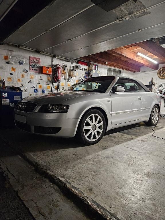 Silber Gebraucht 2005 Audi A4 Cabriolet Cabrio | 5.900 € (Fairer Preis) - Bild 1/4