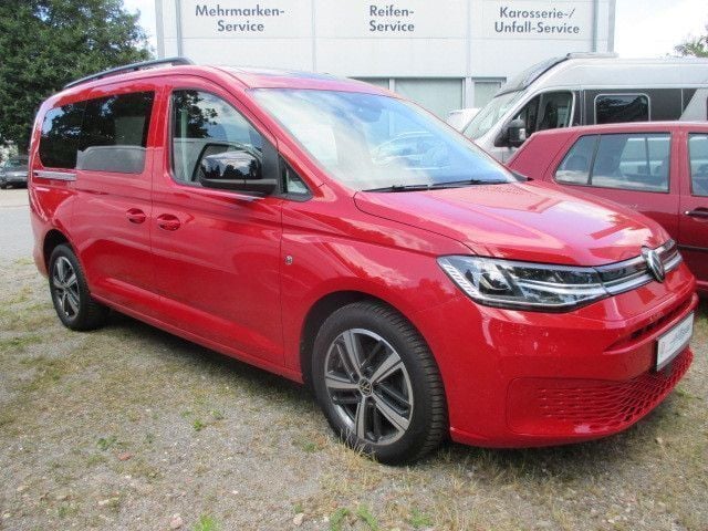 Rot Gebraucht 2021 VW Caddy Maxi Move Van / Kleinbus | 24.990 € (Superpreis) - Bild 1/4