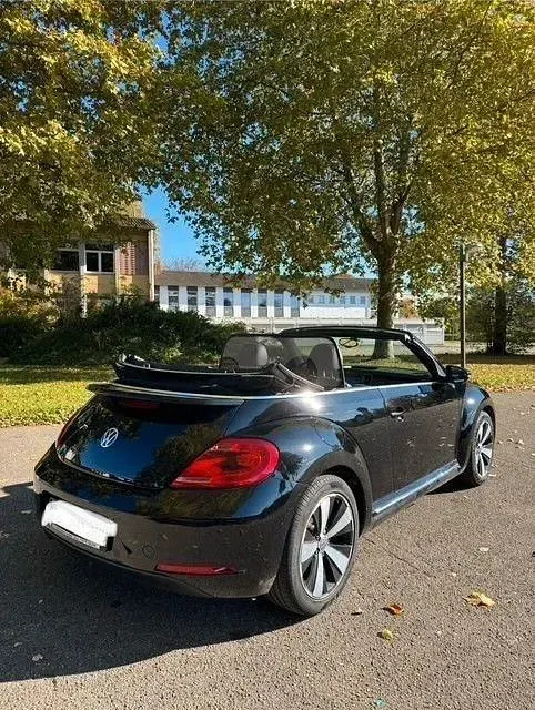 Gebraucht VW Beetle Allstar 105 PS (77 kW) 2016 Schwarz Kleinwagen