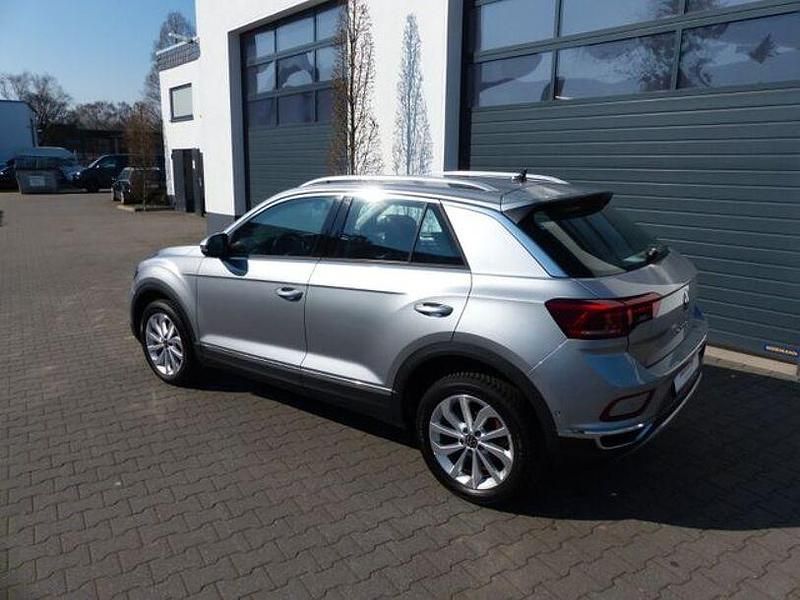 Gebraucht VW T-Roc Style 150 PS (110 kW) 2023 Silber SUV