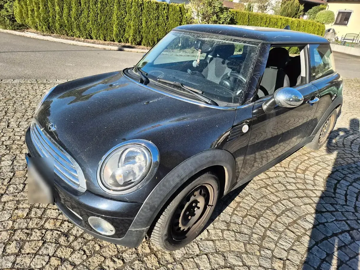 Second-hand Mini ONE 90 CP (66 kW) 2007 Negru Hatchback