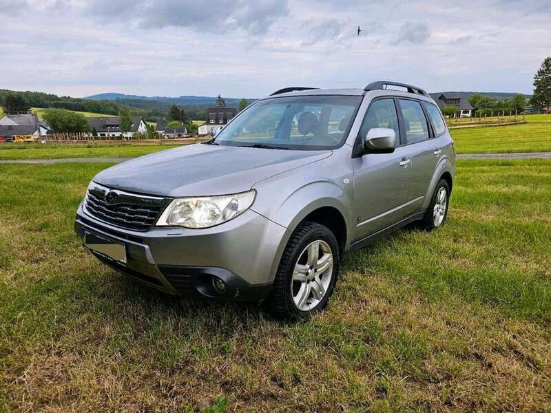 Gebraucht 2010 Subaru Forester SUV | 3.900 € - Bild 1/4