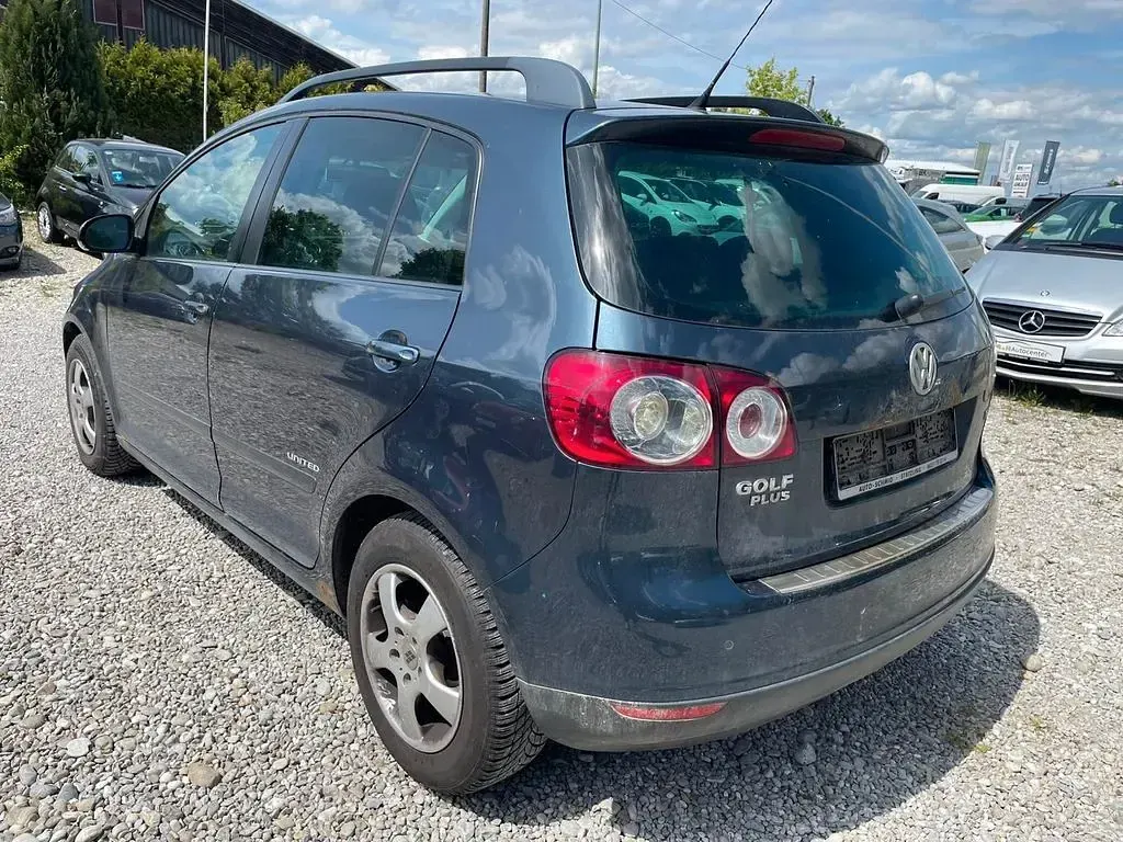 Second-hand VW Golf VI United 122 CP (89 kW) 2008 Albastru Hatchback