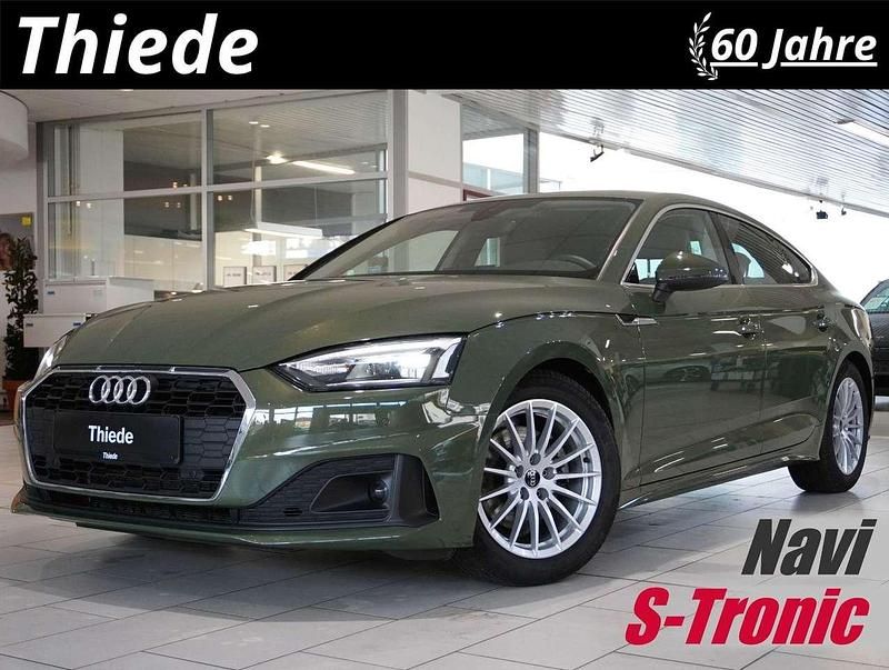 Gebraucht Audi A5 Sportback 163 PS (119 kW) 2024 Manilagruen metallic Kleinwagen