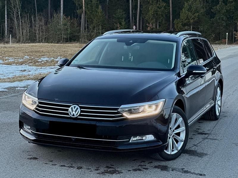 Schwarz Gebraucht 2016 VW Passat Highline Kombi | 10.700 € (Superpreis) - Bild 1/4