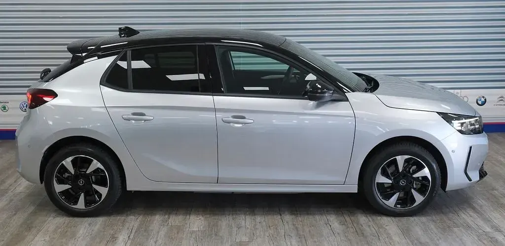 Gebraucht Opel Corsa-e 114 kW (156 PS) 2025 Silber Kleinwagen
