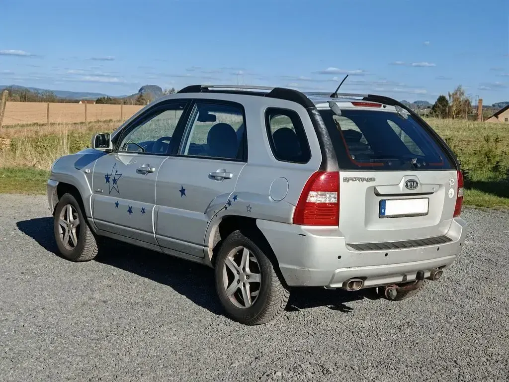 Gebraucht Kia Sportage LX 140 PS (102 kW) 2006 Grau SUV