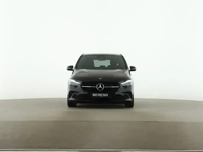 Gebraucht Mercedes B200 Progressive 163 PS (119 kW) 2026 Schwarz Kleinwagen