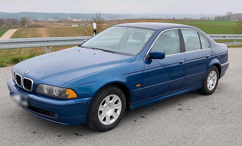 Usata BMW 520 170 CV (125 kW) 2001 Blu Berlina