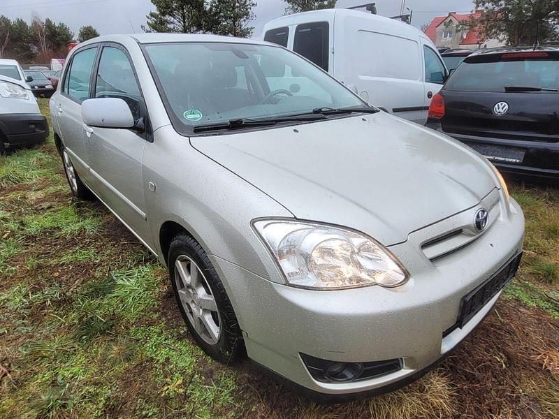 Gebraucht Toyota Corolla Sol 116 PS (85 kW) 2004 Silber Kleinwagen