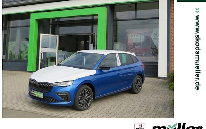 Blau (raceblau metallic) Neu 2025 Skoda Scala Tour Kleinwagen | 31.623 € - Bild 1/4