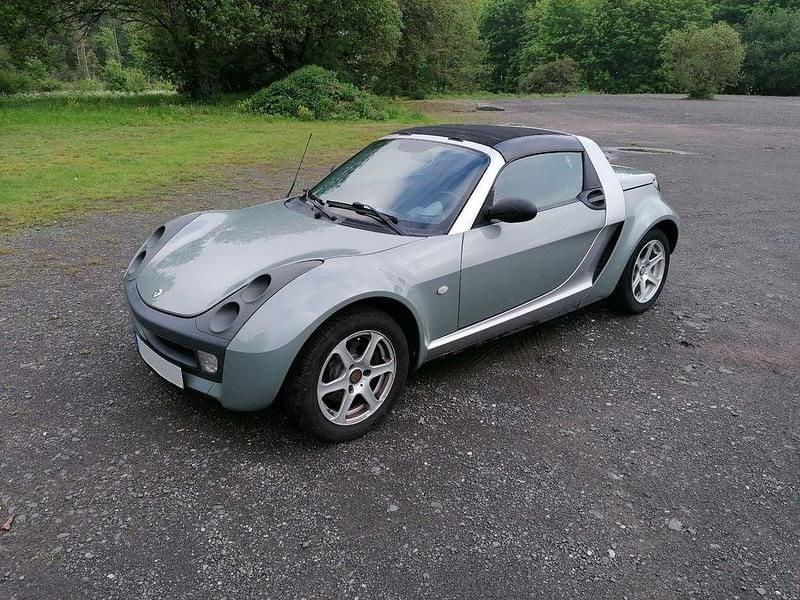 Silber Gebraucht 2003 Smart Roadster Cabrio | 4.850 € (Guter Preis) - Bild 1/4