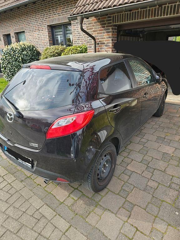 Second-hand Mazda 2 Dynamic 86 CP (63 kW) 2010 Hatchback