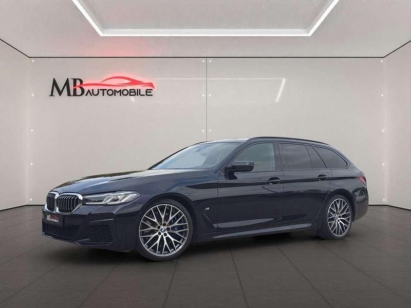 Gebraucht BMW 530 M Sport 286 PS (210 kW) 2021 Carbonschwarz Kombi