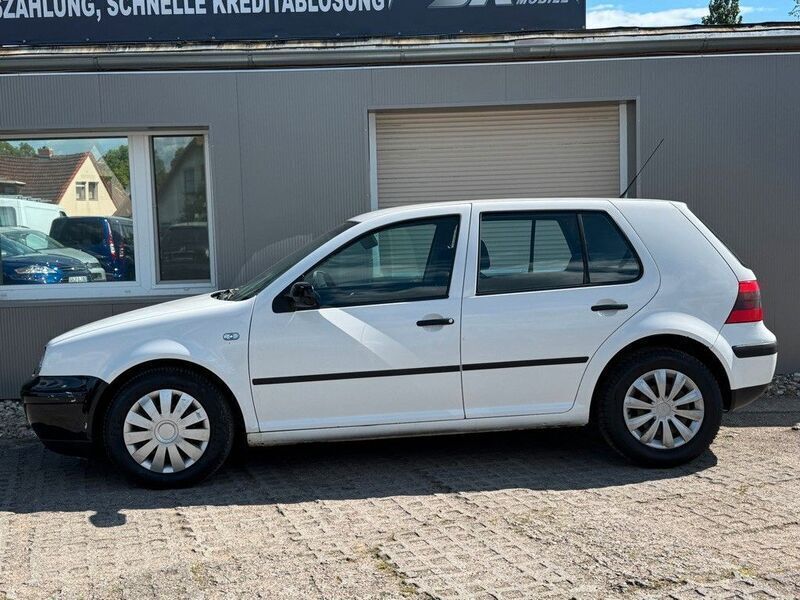 Gebraucht VW Golf IV Basis 75 PS (55 kW) 1999 Weiß Limousine