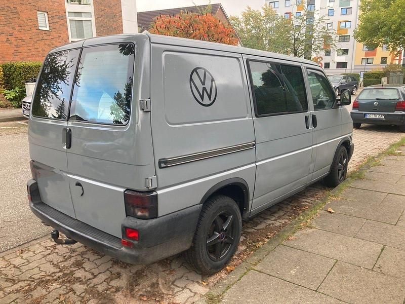 Gebraucht VW T4 88 PS (64 kW) 2001 Grau Van