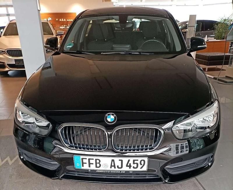 Schwarz Gebraucht 2019 BMW 116 Advantage Kleinwagen | 14.300 € (Fairer Preis) - Bild 1/4