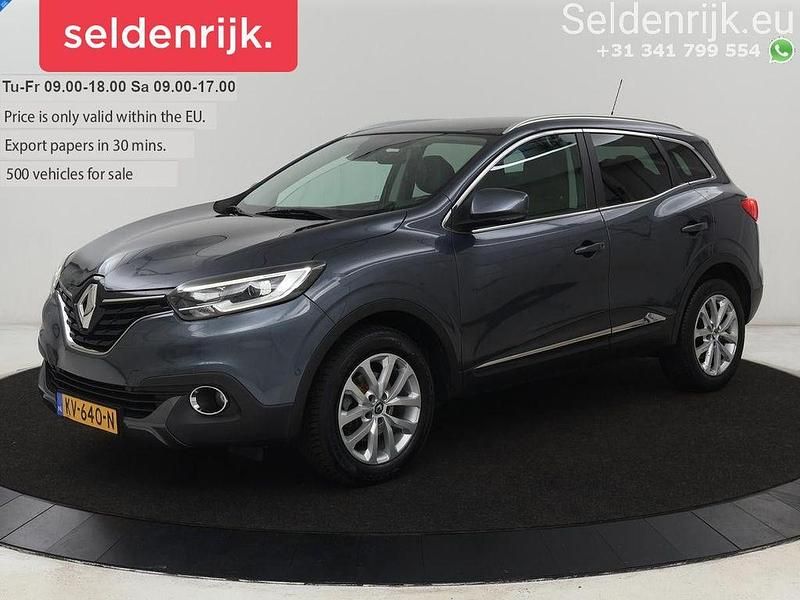 Grau Gebraucht 2016 Renault Kadjar Intens SUV | 7.400 € (Fairer Preis) - Bild 1/4