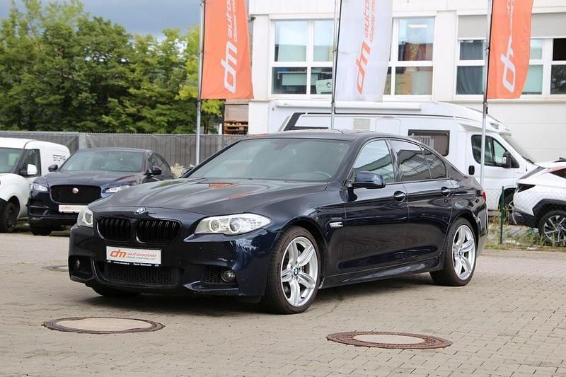 Blau Gebraucht 2013 BMW 550 Sport Line Limousine | 15.390 € (Guter Preis) - Bild 1/4