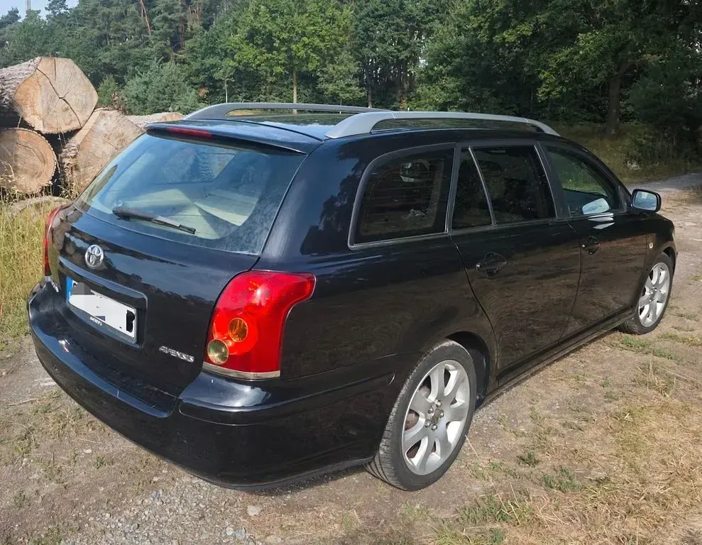 Gebraucht Toyota Avensis Executive 147 PS (108 kW) 2005 Schwarz Kombi