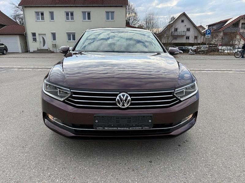 Gebraucht VW Passat Comfortline 150 PS (110 kW) 2016 Rot Limousine