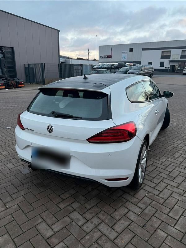 Gebraucht VW Scirocco 125 PS (91 kW) 2014 Weiß Coupé